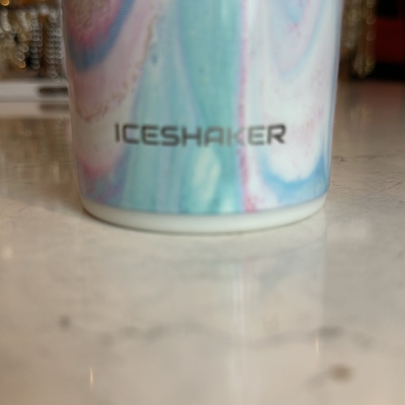 Ice Shakers white/pink/blue swirl pattern 16 oz tumbler - Picture 3 of 3